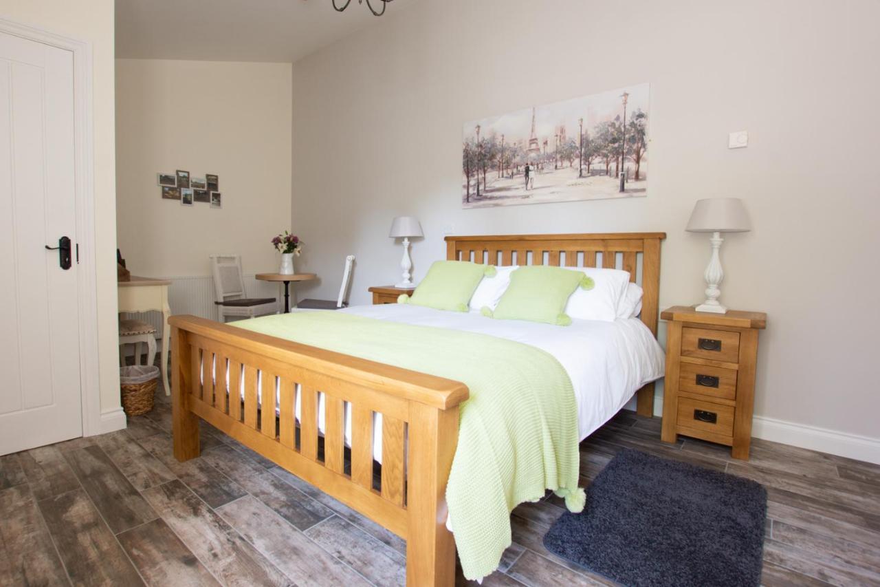 Millbrae Lodges Belfast Exteriör bild