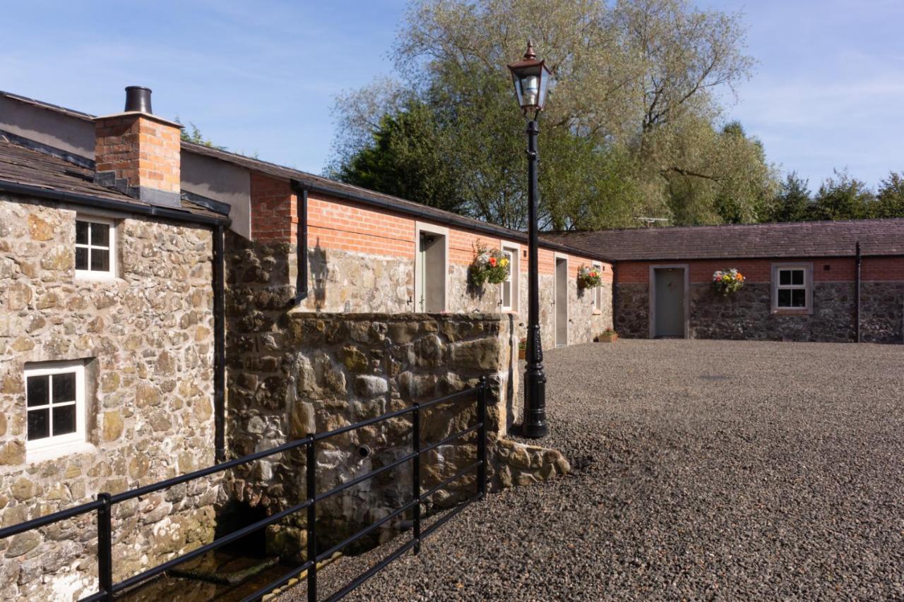 Millbrae Lodges Belfast Exteriör bild
